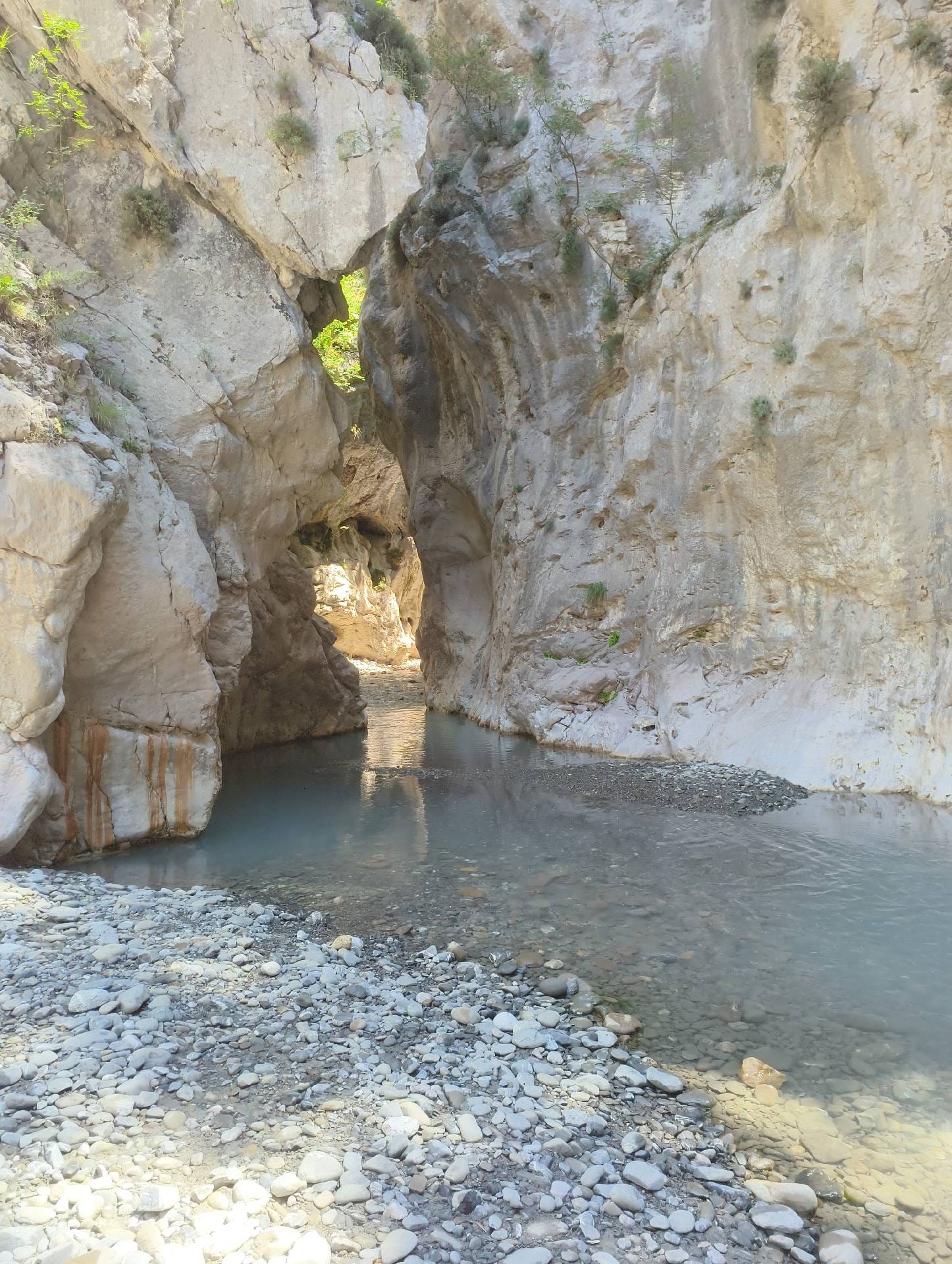 Dia 2. Albania: Holtës Canyon