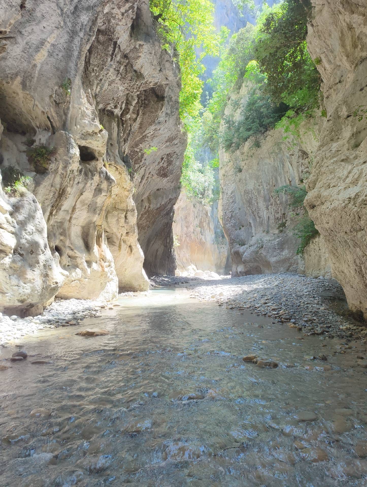 Dia 2. Albania: Holtës Canyon