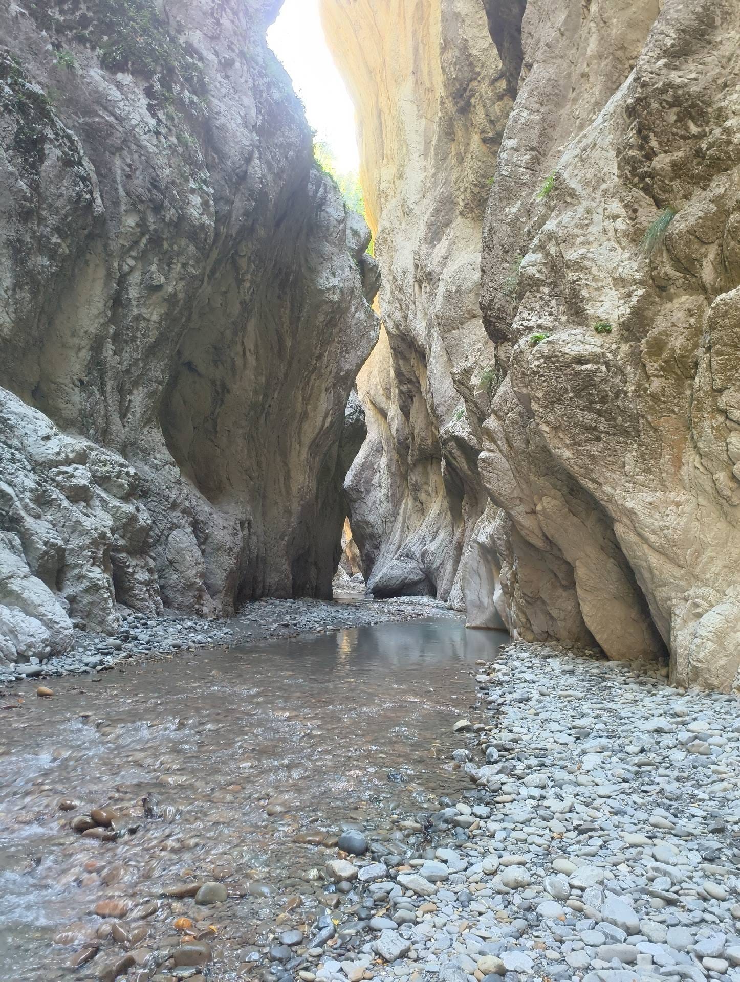 Dia 2. Albania: Holtës Canyon