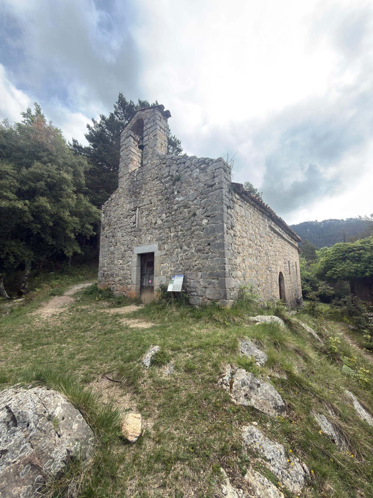 Iglesia Mare de deu de les agulles