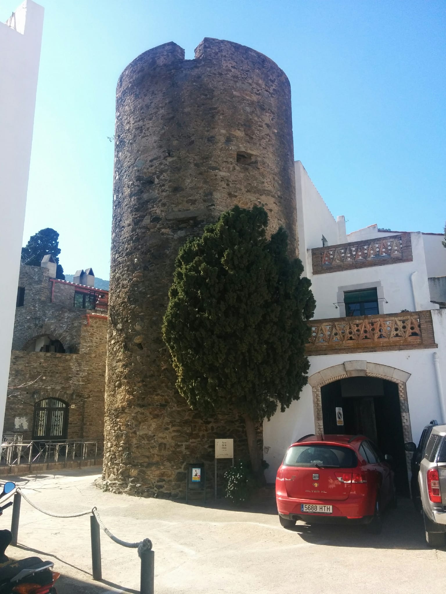 Torre del Camp de l'Obra (torre de Can Vives)