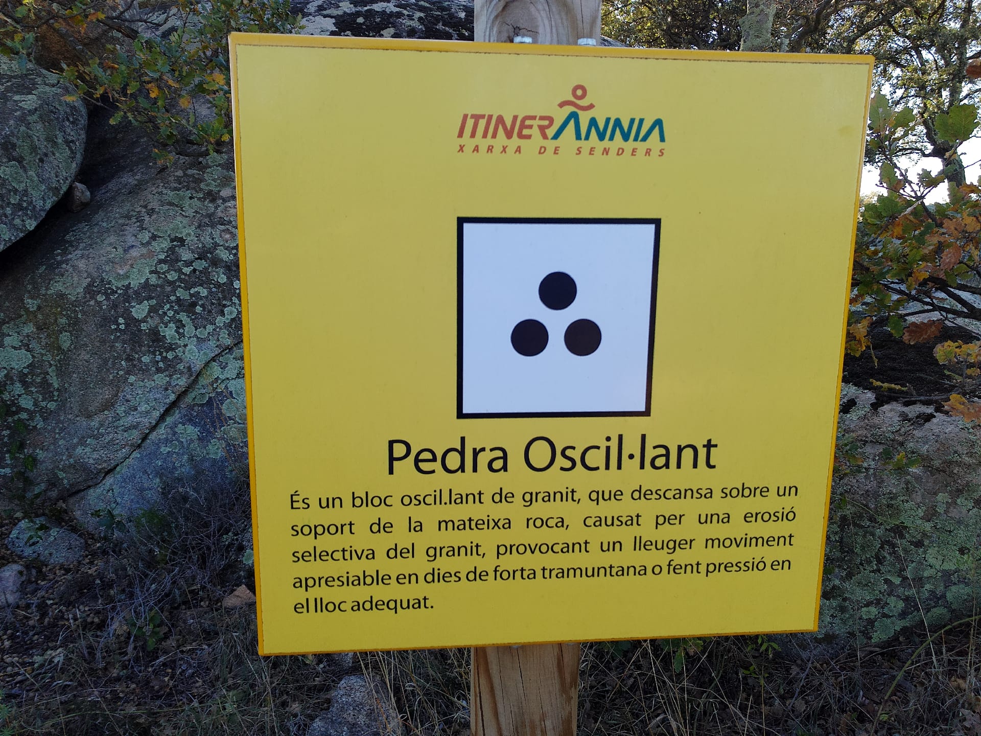 Piedra Oscil·lant de Rocamala